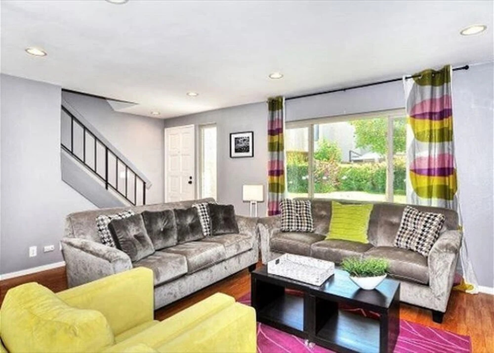 Mad Hatter 3 Bedrooms 2.5 Bathrooms Condo