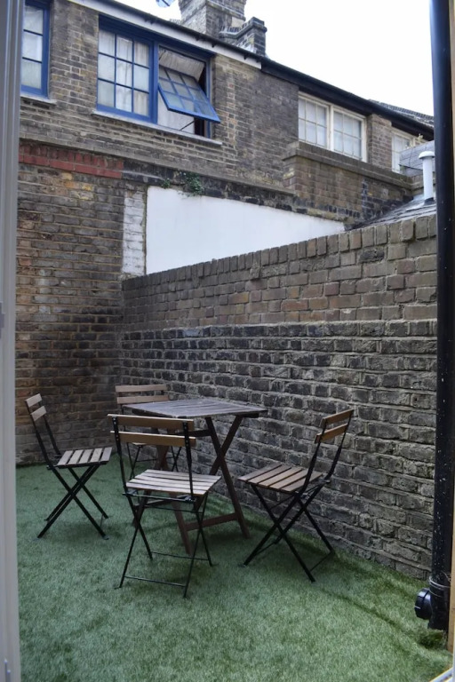 Stunning Home In East London Location
