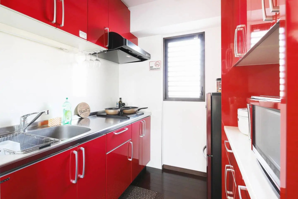 Modern, Clean, Comfortable Beds, 62 sqm Dotombori