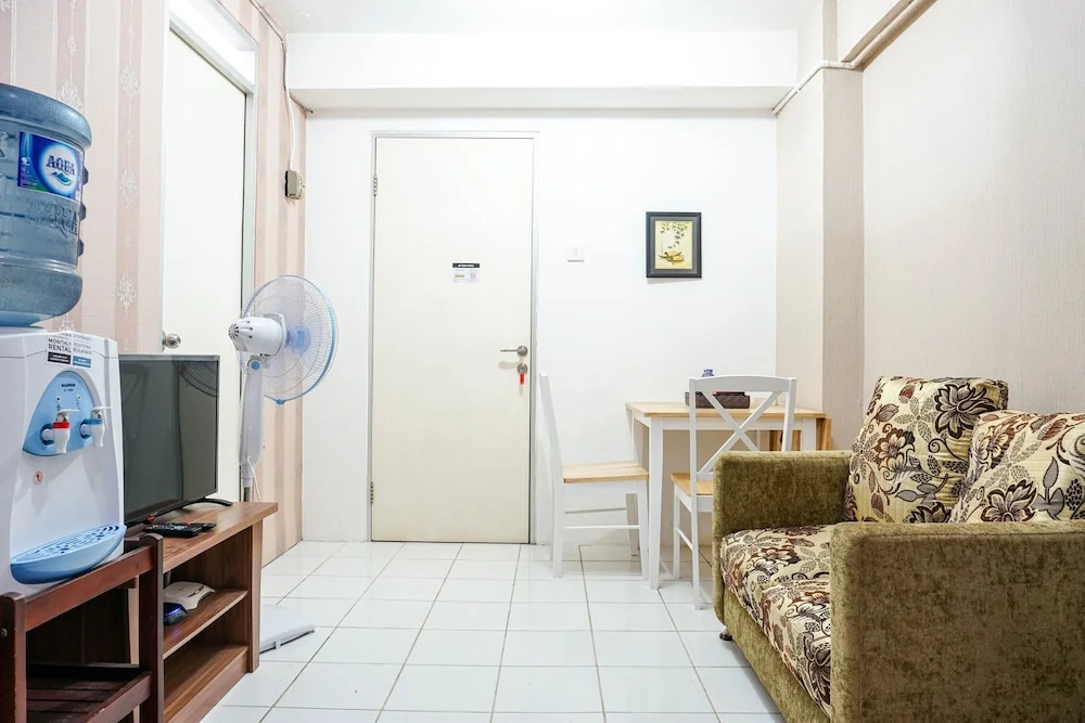 Convenient and Compact 2BR Gading Nias Apartment