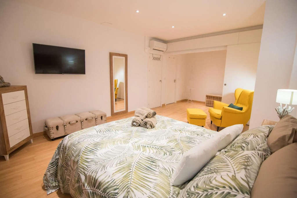 tuGuest Alhondiga Apartment