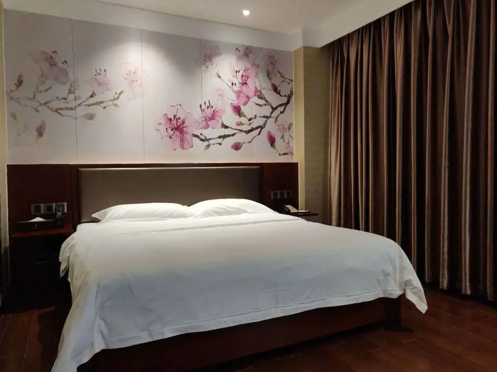 Park Lane Hotel