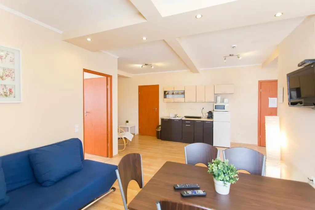 Riviéra Apartmanház