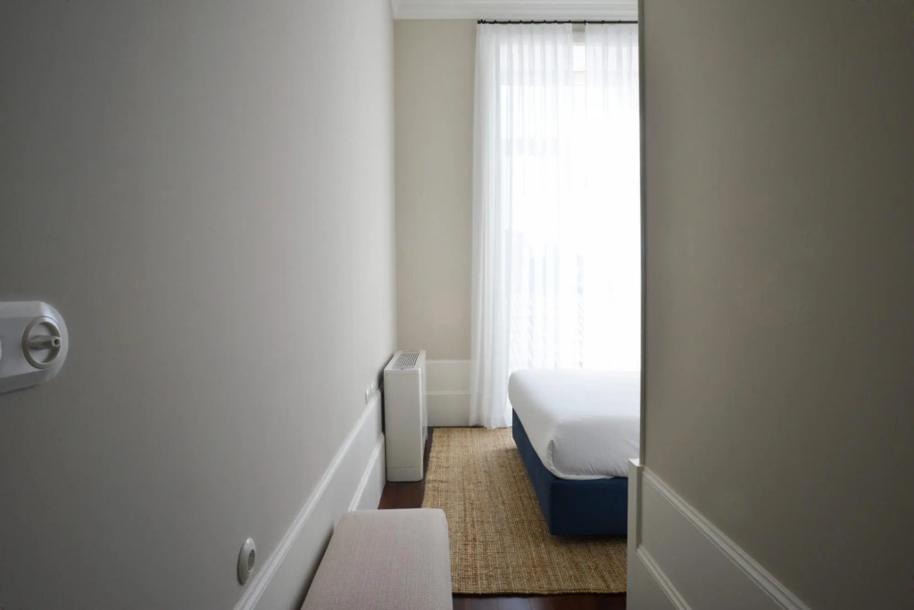 Market 2A in Oporto With 2 Bedrooms and 2 Bathrooms