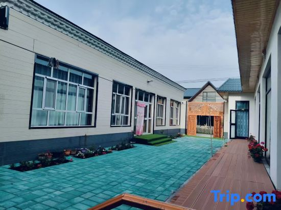 Nalatilai Shilu Homestay