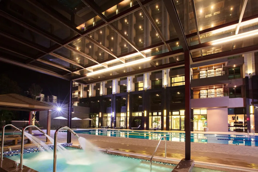 F Hotel Chipen