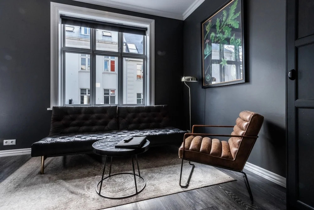 41 - A Townhouse Hotel