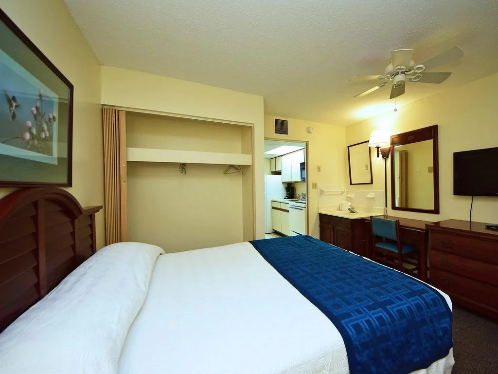 Holiday Sands South
