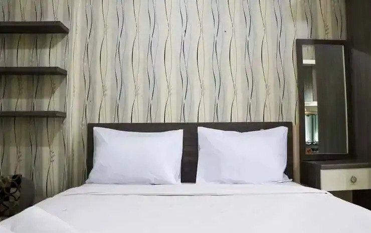 Nice and Fancy Studio at Green Pramuka City Apartment By Travelio