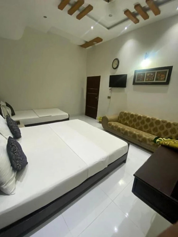 The Pearl Inn Hotel