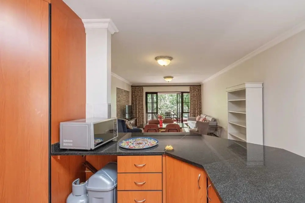Peaceful Sandton Townhouse in Gated Community