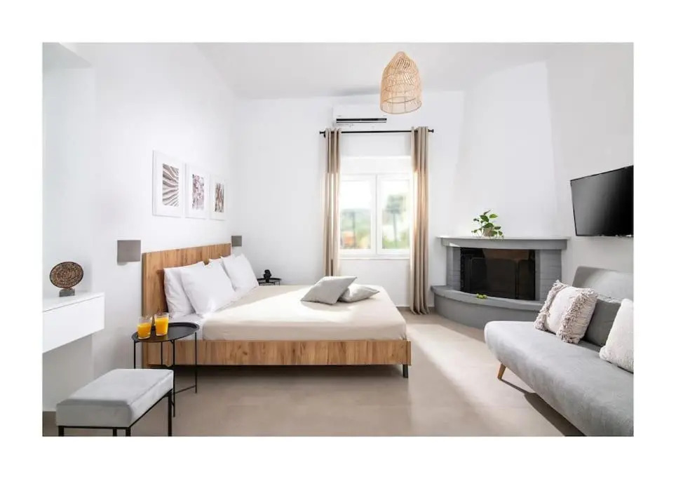Maria's Apartment