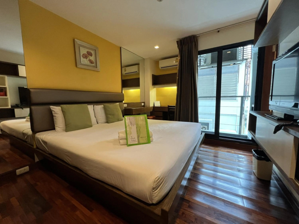 Silom Forest Exclusive Residence