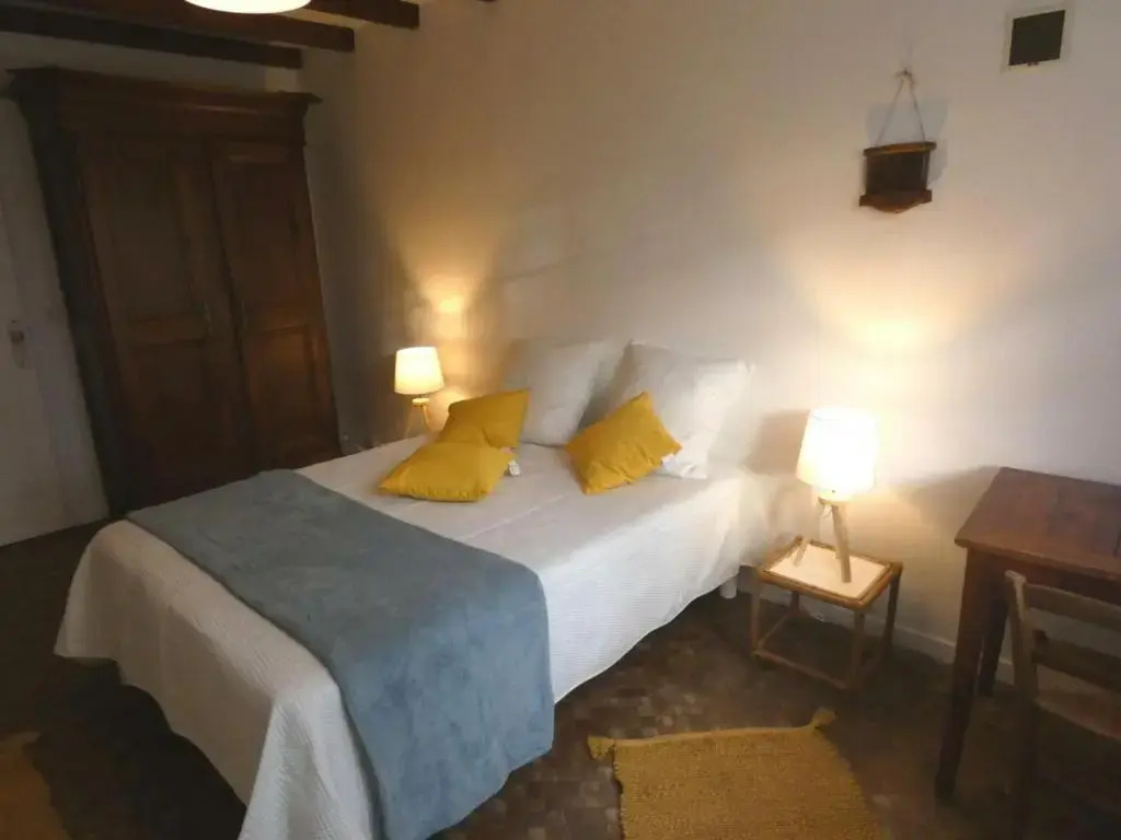 Gite Bascons, 3 pièces, 4 personnes - FR-1-360-560