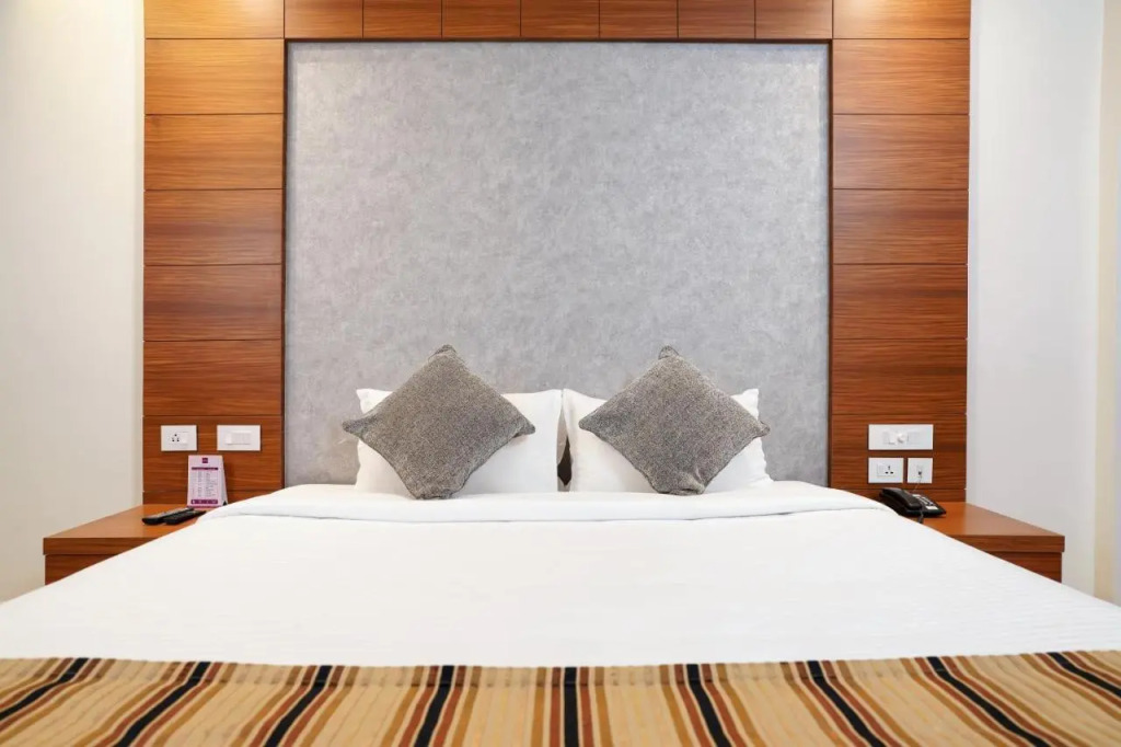 Nexstay River Mouth International