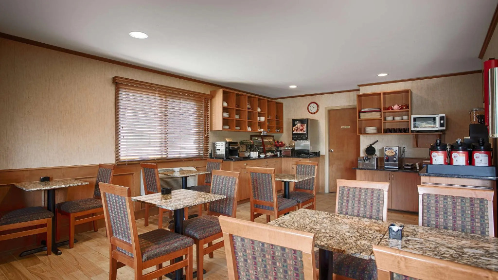 SureStay Plus Hotel by Best Western Salmon Arm