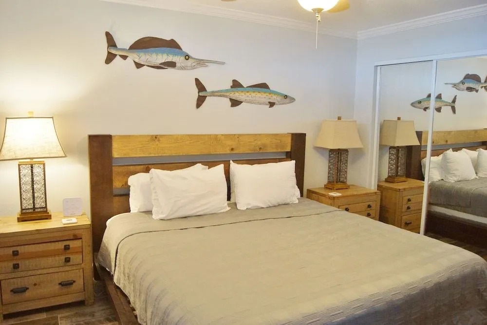 Islander East 103 2 Bedrooms 1 Bathroom Condo
