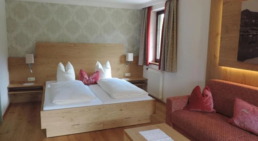 Landhotel Hochlackenhof