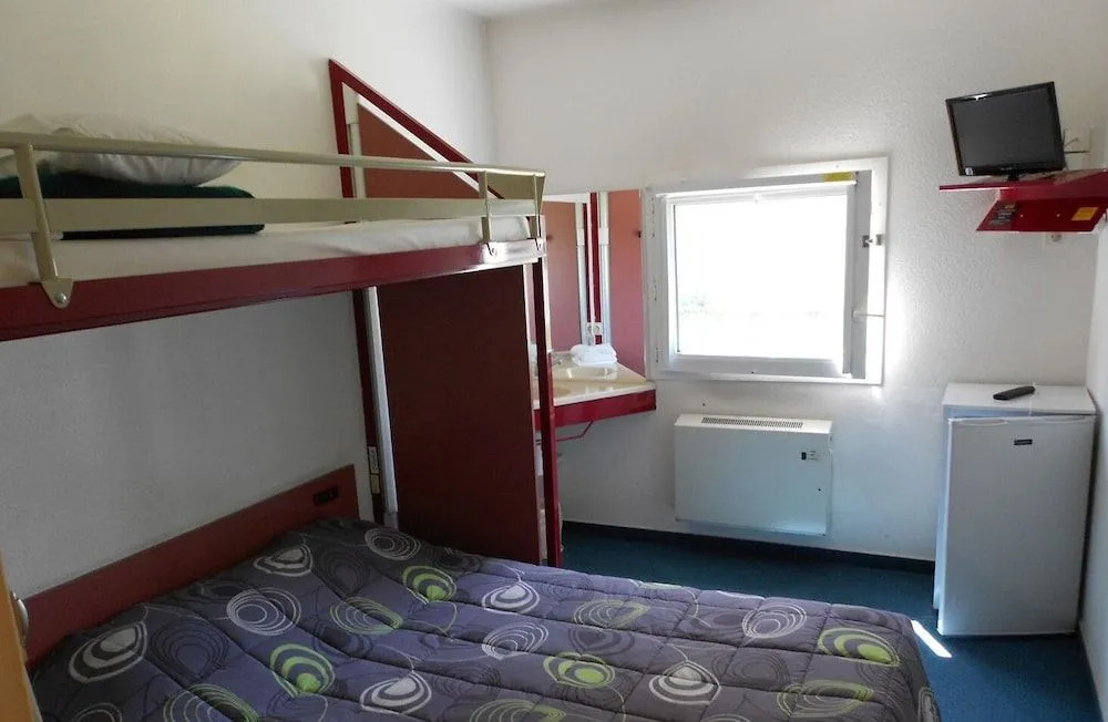 Lemon Hotel