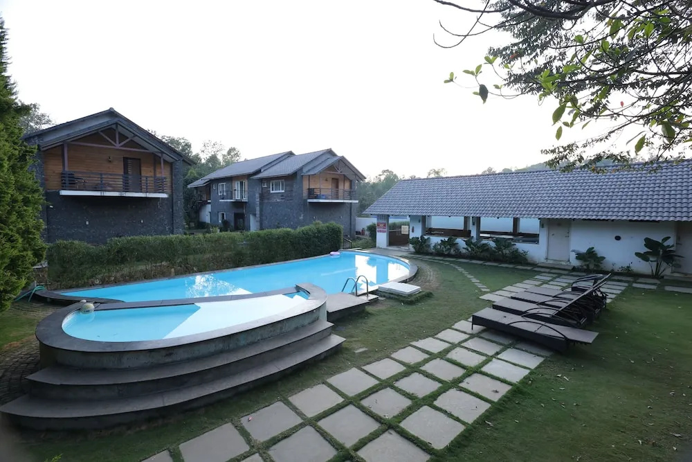 Yercaud Yellow Lake Resorrt and spa