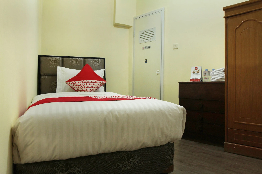 OYO 146 Menteng Residence Near Kementerian Perencanaan Pembangunan Nasional/Badan Perencanaan Pembangunan Nasional (Kementerian PPN/Bappenas)
