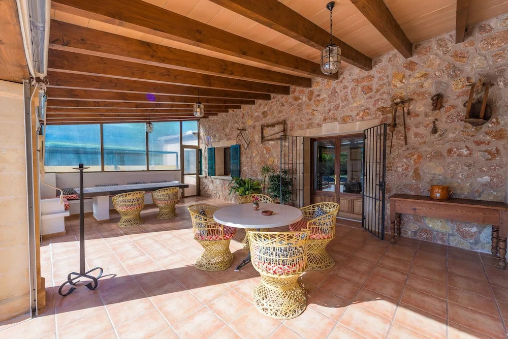 Villa La Sort by Villa Plus