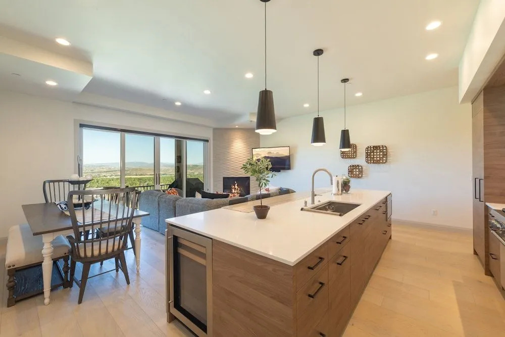 Juniper by Luxury Mountain Destinations
