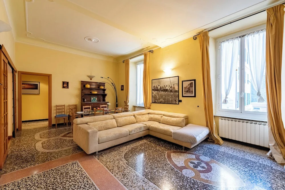 Graceful Home Genova City Center