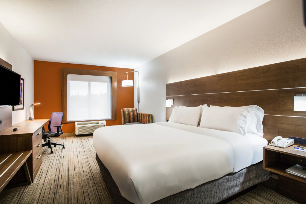 Holiday Inn Express Hotel & Suites Inverness by IHG