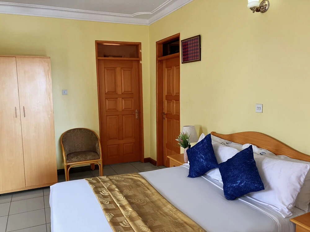 Rwizi Arch Hotel
