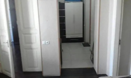 guest house ,,data"