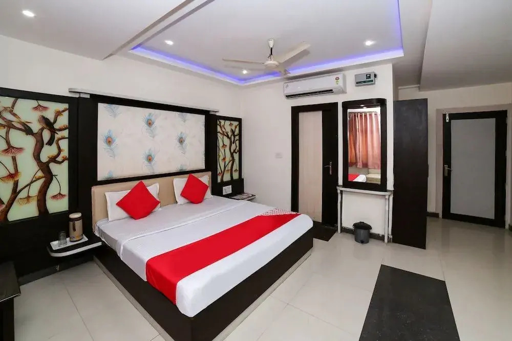Siddharth Guest House By OYO Rooms