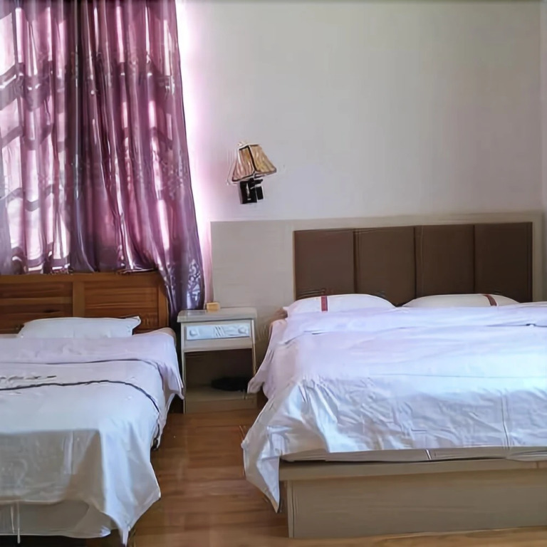 Chaoyang Shiji Hotel