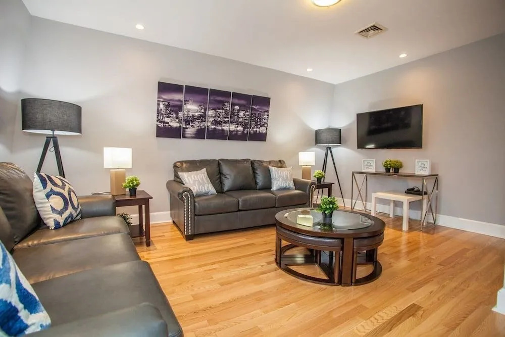Sleep10 2 Full Bath 5bed Near Northend & Dowtown