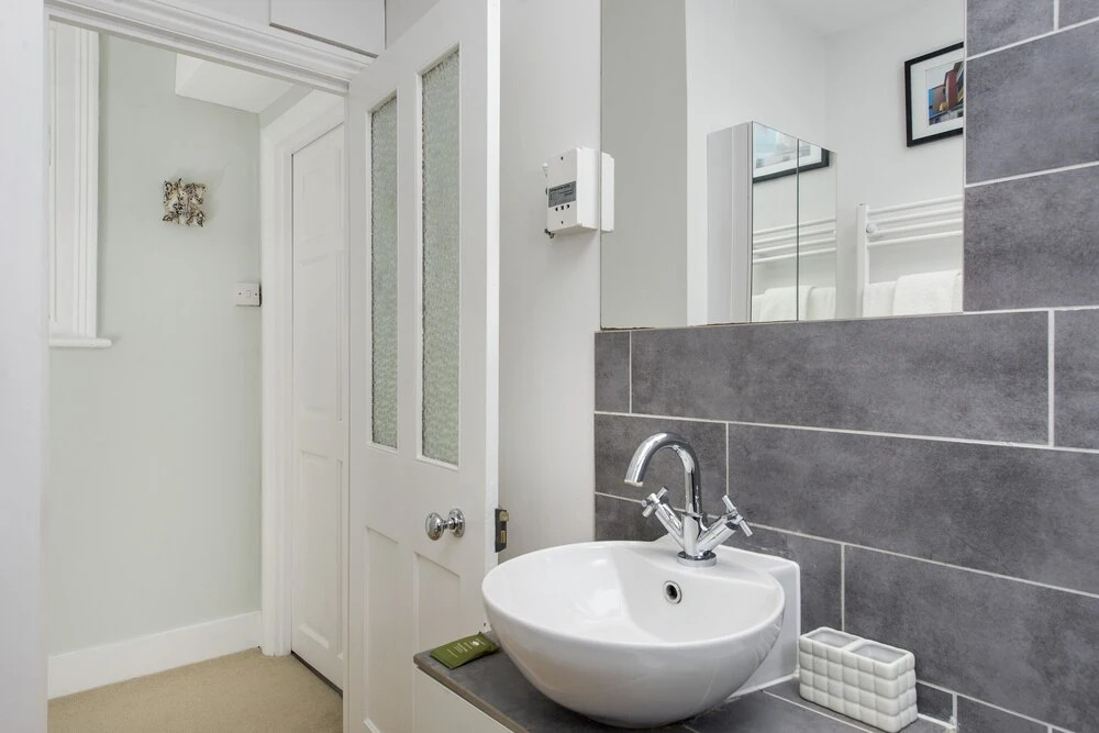 Stunning 2BR Victorian Flat In Vauxhall