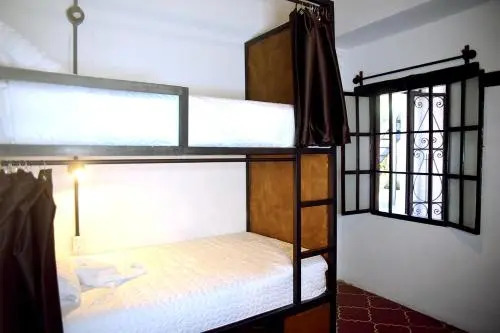 Tzunun Hostel