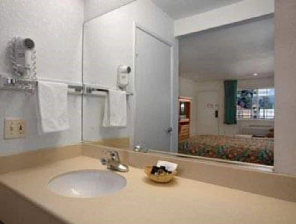Travelodge San Bernardino