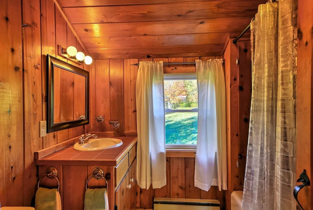 'bearpen Lodge' on 125 Acres - Near Belleayre Mtn!