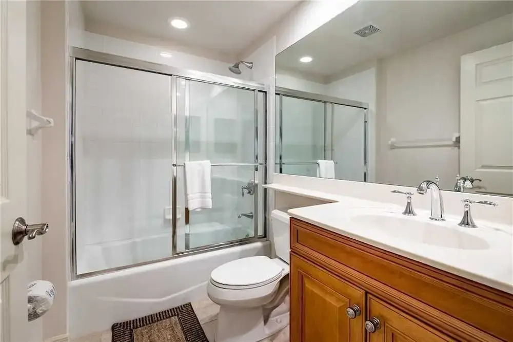 Bella Lago 123 - Two Bedroom Condo