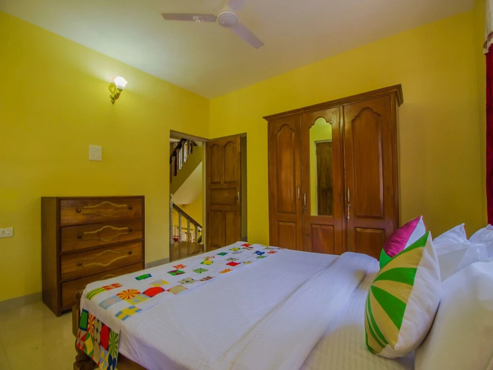 OYO 12865 Home Exquisite 3BHK Betalbatim