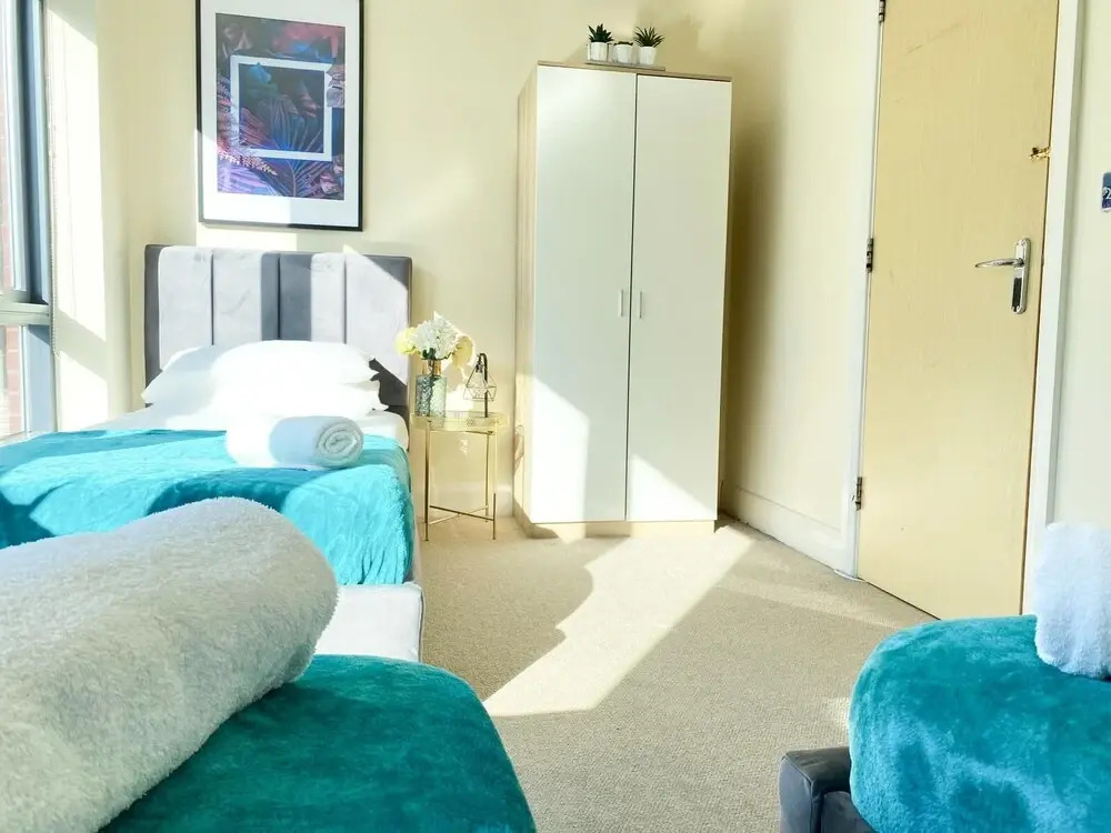 Tudors eSuites 11 Bed House City Centre