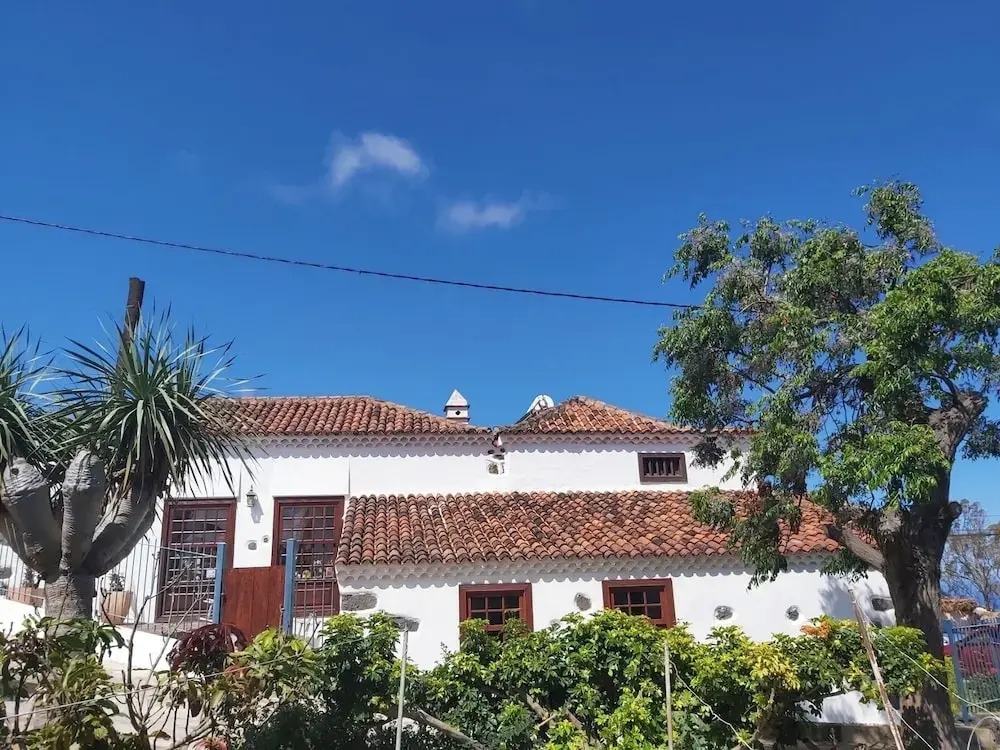 Remarkable 4-Bed Villa