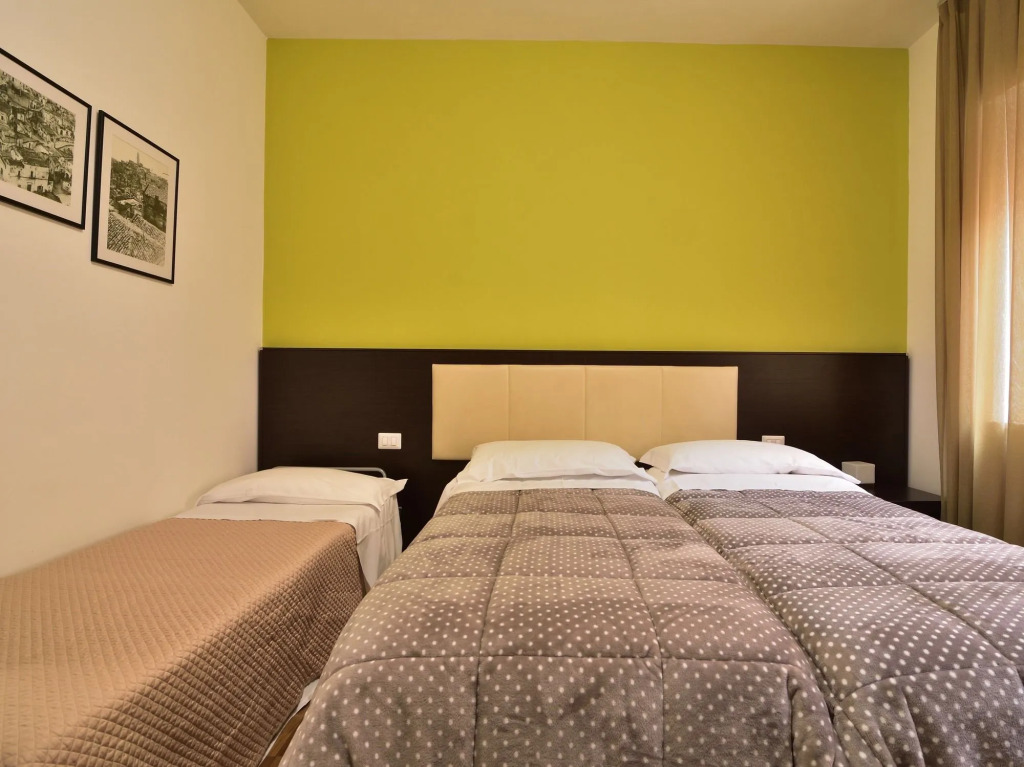 Donna Eleonora Residence