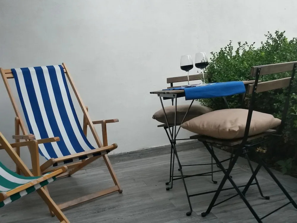 Regginè Holiday Apartments