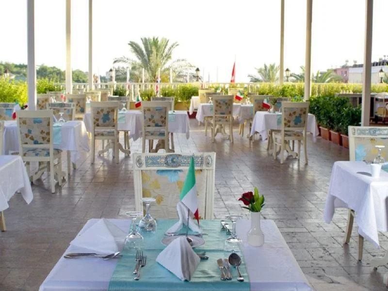 Fun Hill Resort Hotel
