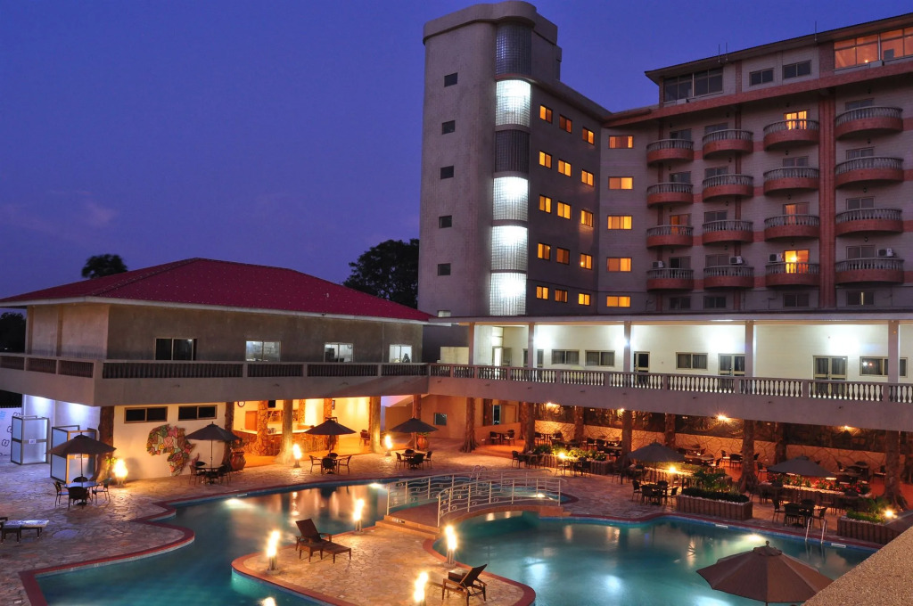 Mensvic Grand Hotel