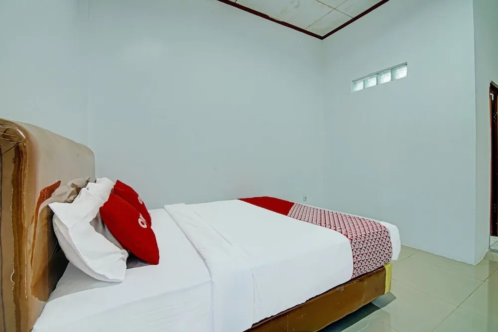 OYO 91852 Prima Guesthouse Syariah