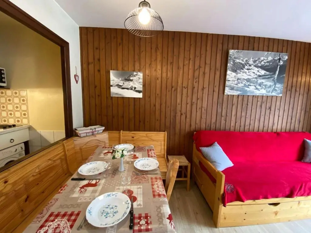 Appartement Le Grand-Bornand, 1 pièce, 4 personnes - FR-1-241-29