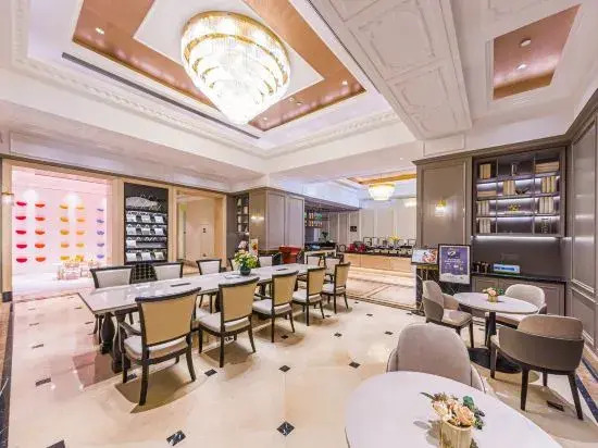 Polysheron Hotel Shanghai Jinshan Bailian City Beach