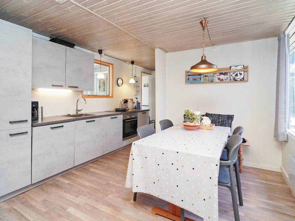 5 Person Holiday Home in Eskebjerg